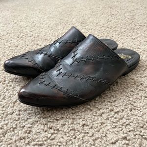 Freebird by Steven Nola Mules